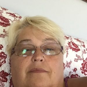 Meet your Posher, Carol